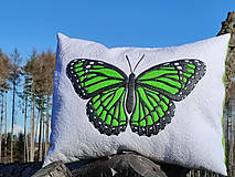 Úžitkový textil - Polštář bílý se zeleným motýlem - 15926158_
