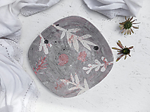 Nádoby - Keramická servírovacia misa sivá, ručne maľovaná - 15931926_