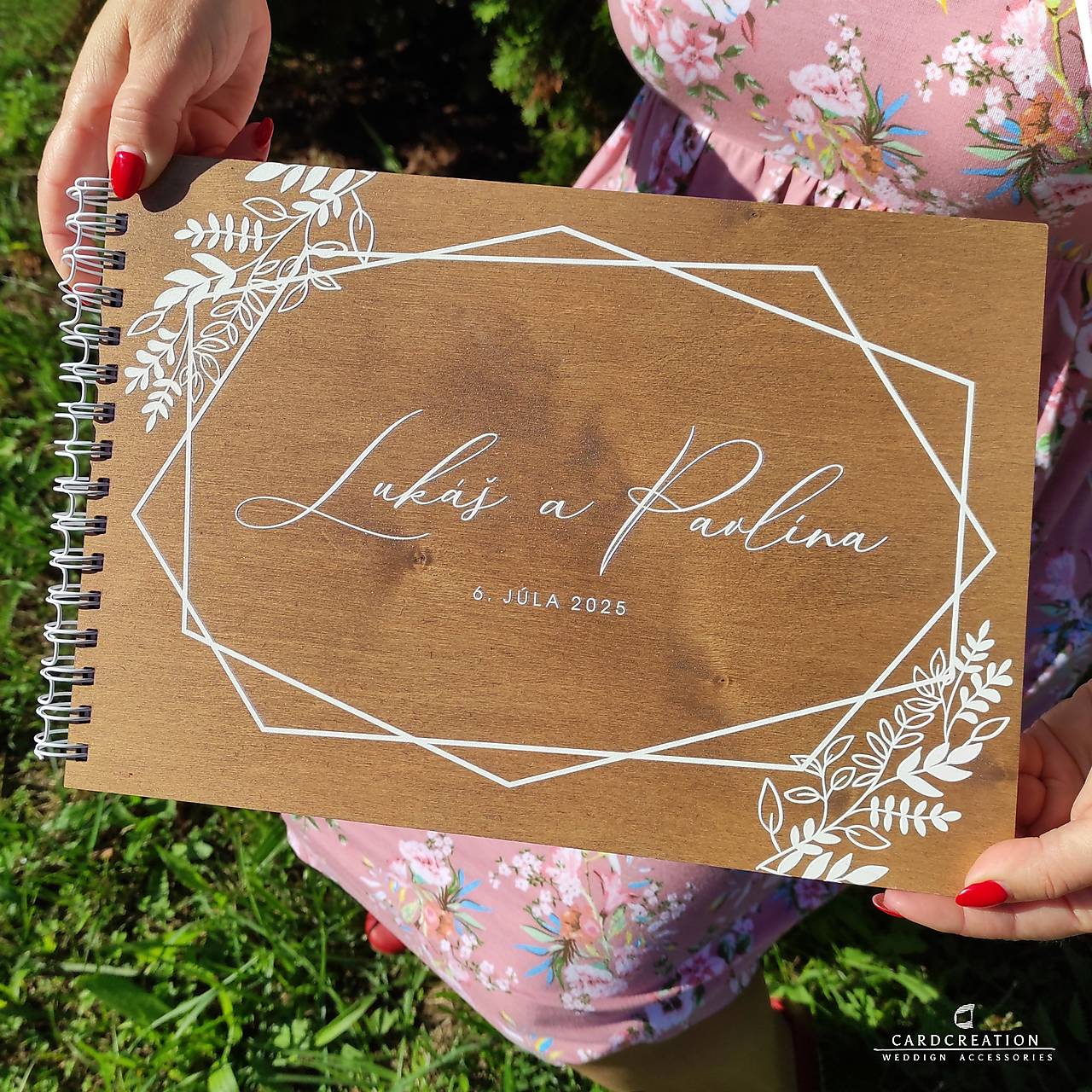 Svadobná kniha hostí s dreveným obalom - SK022