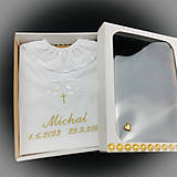 Detské oblečenie - Košieľka na krst  k42 biela zlatá v darčekovom balení - 15937771_