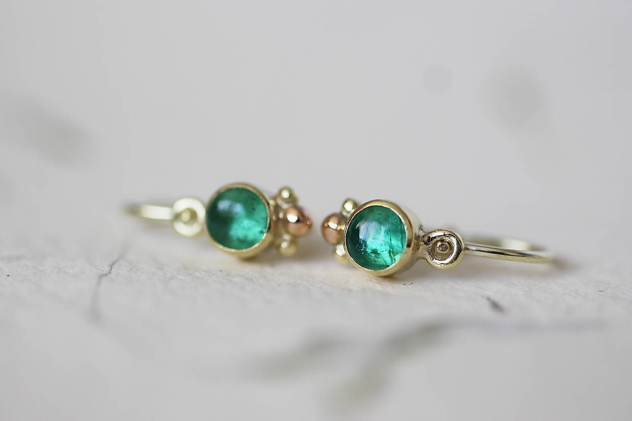 Detské zlaté náušnice so smaragdmi - MALÁláska