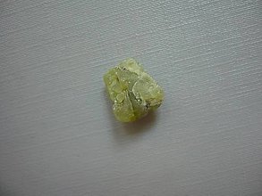 Minerály - Surový kámen - olivín 12 mm, č.42f - 15945450_