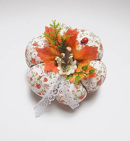 Dekorácie - Jesenná tekvička - väčšia, romantická marhuľové kvietky - 15948610_