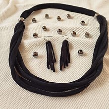 Iné šperky - UPcyklovaný čierny textilný náhrdelník - 15949158_