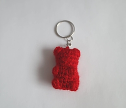 Kľúčenky - Háčkované kľúčenky - prívesky - gumoví medvedíci (Červená) - 15952016_