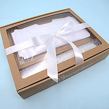 Detské oblečenie - Vyšívaná košieľka na krst "Anjelik v bielej košieľke" (expres set košieľka + sviečka + darčeková krabica) - 15953281_