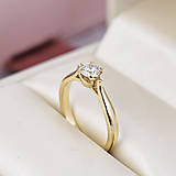 Prstene - zásnubný prsteň s diamantom 0,3ct - 15953943_