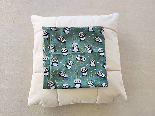 VLNIENKA obliečka na vankúš 45 x 45 CM  na mieru 100% bavlna Panda Mint Green