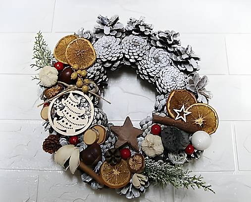 Dekorácie - AKCIA vianočný alebo adventný veniec prírodný - 15964931_