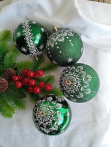 Dekorácie - Vianočné gule zdobené voskom - 15965076_