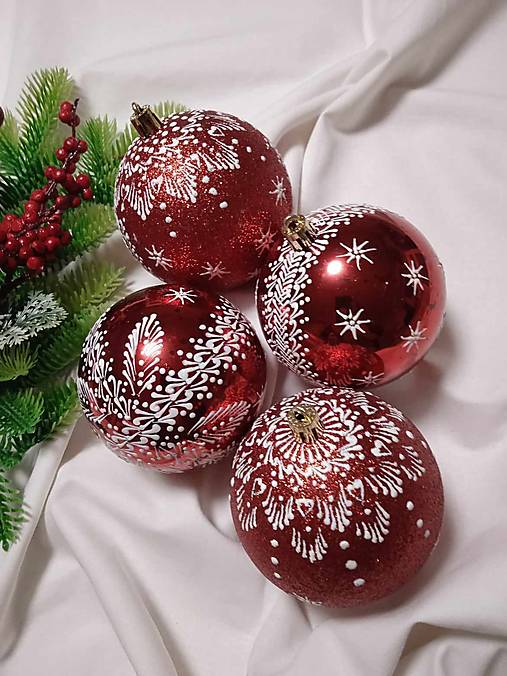 Dekorácie - Vianočné gule zdobené voskom - 15969949_