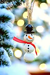 Dekorácie - Drevená vianočná ozdoba, snehuliak - 15968952_