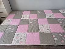 Úžitkový textil - Patchworkový prehoz šedo-ružový - 15972344_