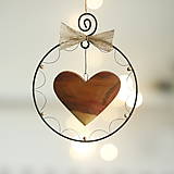 Dekorácie - vianočná dekorácia s dreveným srdiečkom väčšia (drevené srdiečko V) - 15977396_