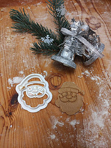 Príbory, varešky, pomôcky - Vianočné vykrajovačky  (Santa hlava) - 15977232_