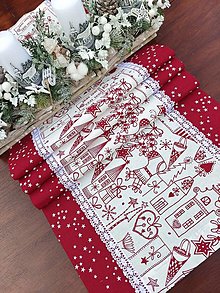 Úžitkový textil - Štola vianočná - zimná vianočná dedinka v kombinácii s hviezdičkami na červenej - 15981438_