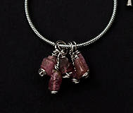 Náhrdelníky - Ružový turmalín, minimalistický náhrdelník, oceľ 316 L - 15981545_