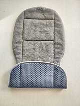 Úžitkový textil - RUNO SHOP Hrejivý sedák do auta 100 % MERINO TOP Grey proti prechladnutiu a prehriatiu Bodka šedá - 15986746_