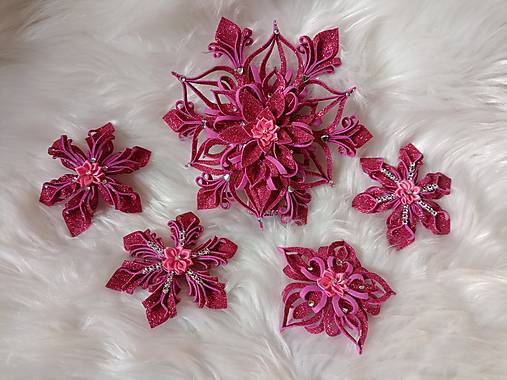 Dekorácie - Fuchsiový set 1 Špic a ozdoby - 15993642_