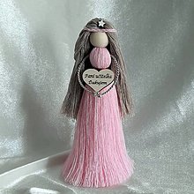 Dekorácie - Makramé bábika (ružová svetlá) - 15995500_