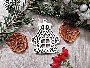 Dekorácie - Vianočná ozdoba z dreva biela domček - 15996546_
