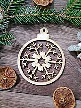 Polotovary - Vianočná guľa z dreva s vločkou - 15996606_