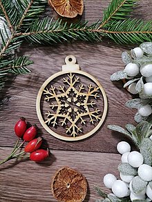 Polotovary - Vianočná guľa z dreva s vločkou - 15996604_