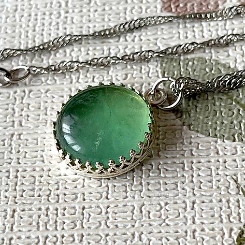 ZĽAVA 35% Green Natural Rainbow Fluorite Pendant / Prívesok s fluoritom P101