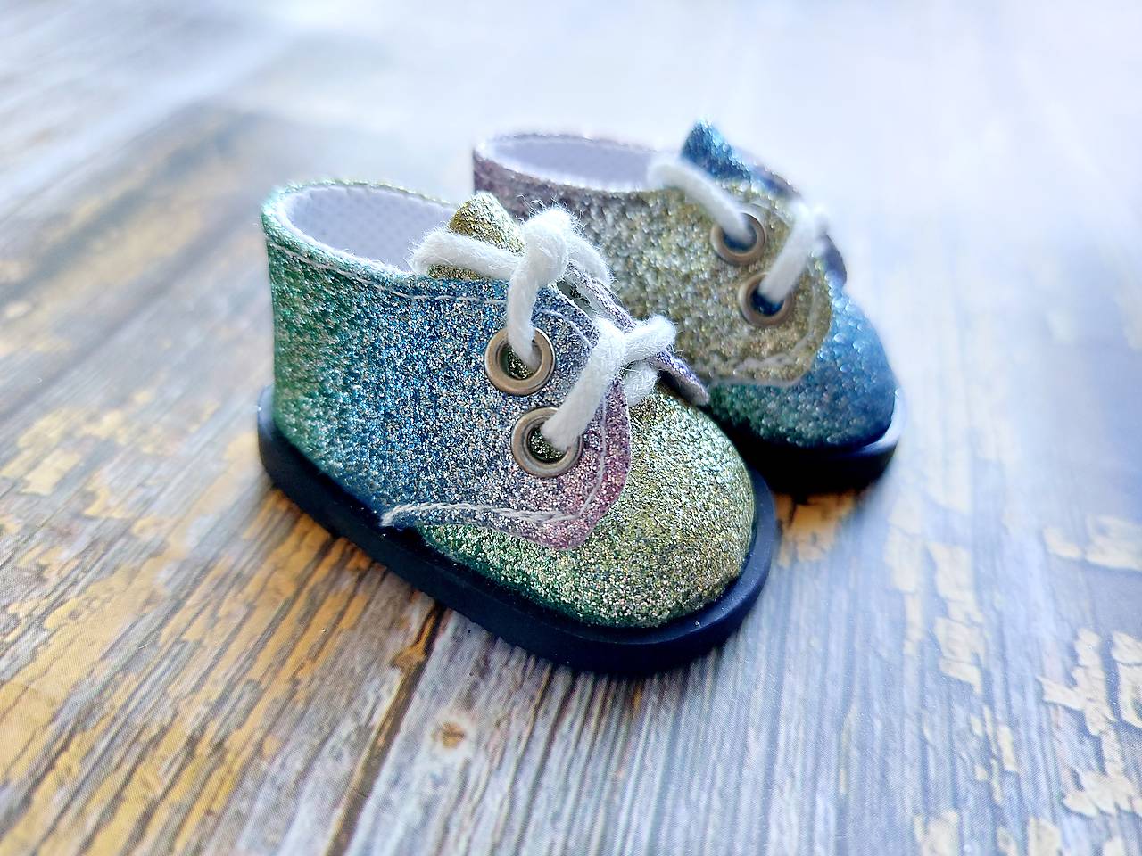 Dúhové tenisky na šnúrky 