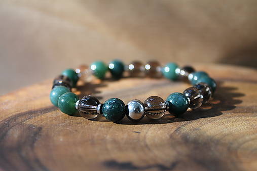 Hnedozelené variácie