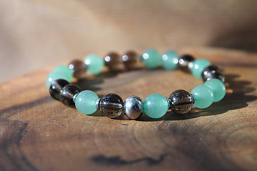 Hnedozelené variácie