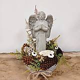 Dekorácie - Dušičková, urnová náhrobná dekorácia, aranžmán s anjelom - 15998354_