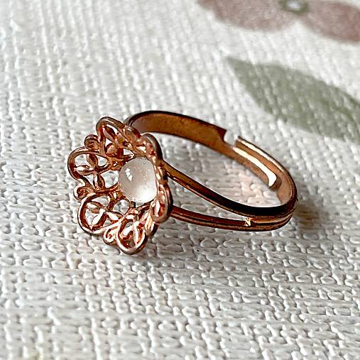 Flower Aquamarine Ring / Prsteň s akvamarínom P101