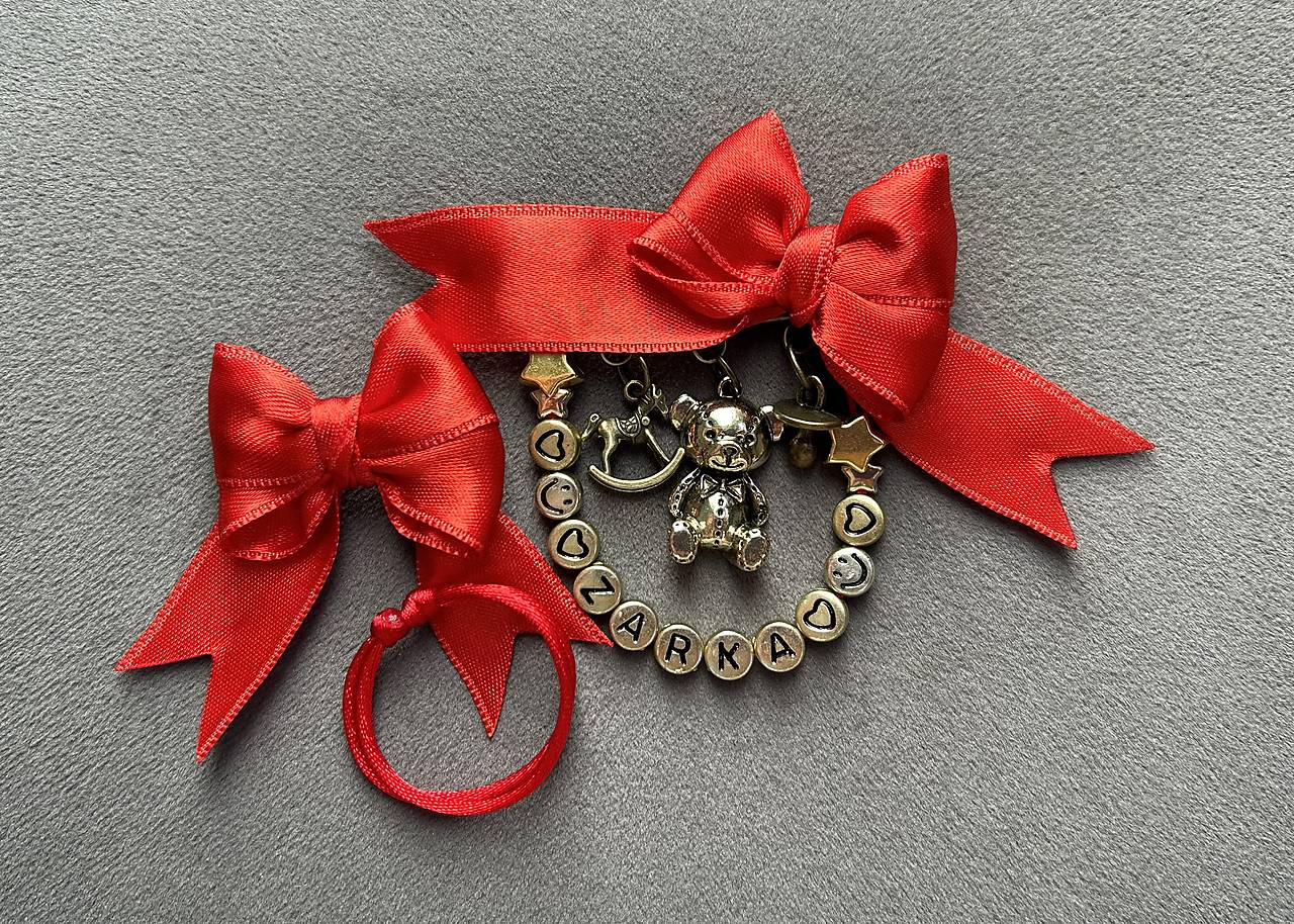 Set proti urieknutiu pre bábätko - 2x mašlička na kočík/vajíčko + náramok