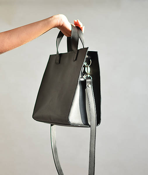 Kožená taška Tote bag (čierna)