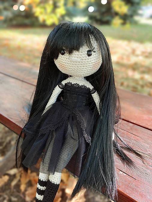 Háčkovaná bábika 