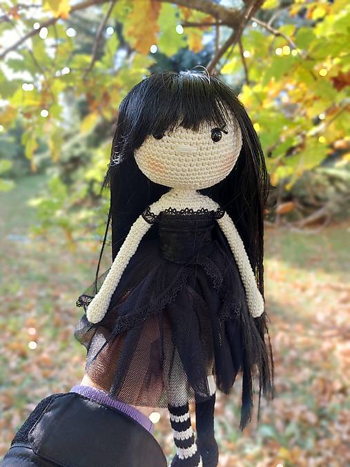 Háčkovaná bábika 