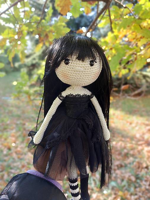 Háčkovaná bábika 