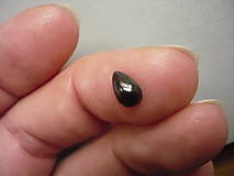 Minerály - Kabošon - etiopský opál 7 mm, č.76 - 16006961_