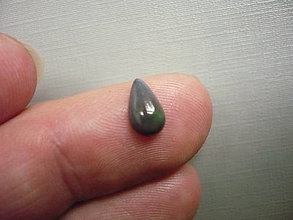 Minerály - Kabošon - etiopský opál 9 mm, č.68 - 16006917_