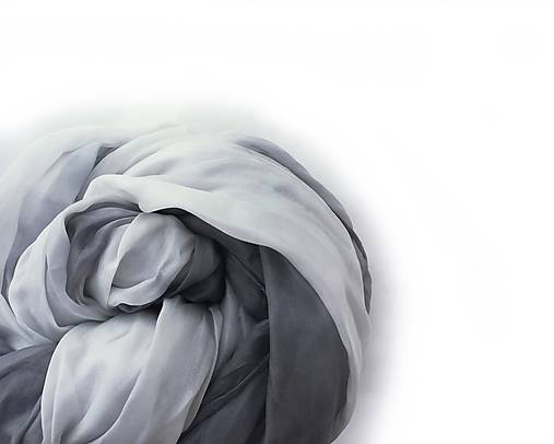 "grey&white" hodvábny šál (pléd, štóla) skladom