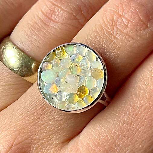 Opal Ring / Prsteň s opálmi N0023