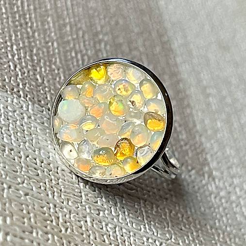 Opal Ring / Prsteň s opálmi N0023