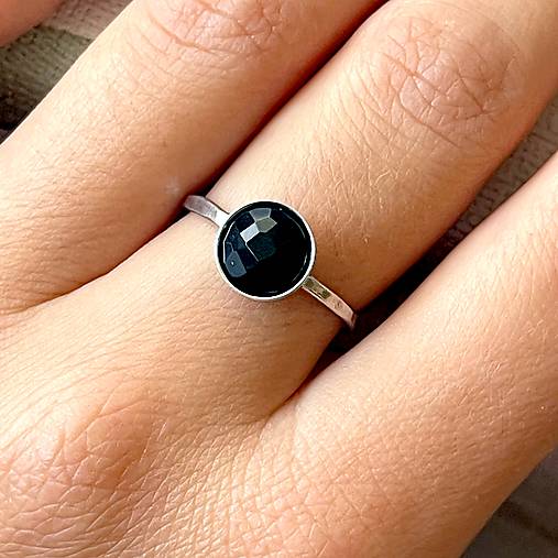 Onyx Ag925 Silver Ring  / Strieborný prsteň s ónyxom brúseným