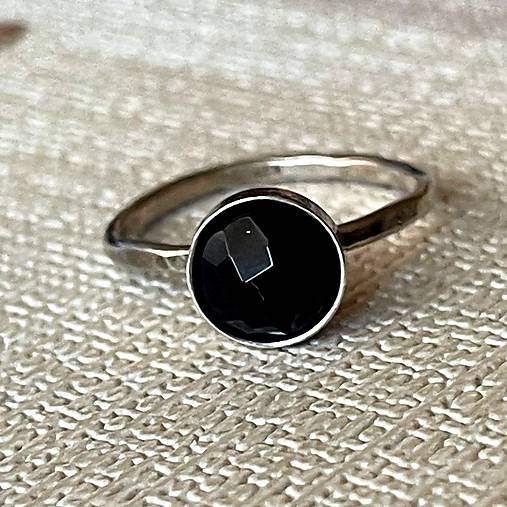 Onyx Ag925 Silver Ring  / Strieborný prsteň s ónyxom brúseným