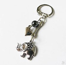 Kľúčenky - Handmade kľúčenka/prívesok so sloníkom a hematitom - 16009433_