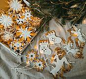 Dekorácie - Vianočný box originálnych ozdôb z epoxidovej živice - 16011230_