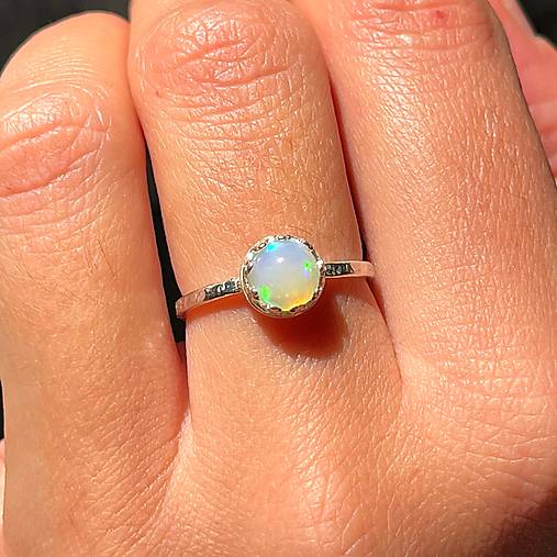 Welo Ethiopian Opal Filigree AG925 Silver Ring  / Strieborný prsteň s opálom E001