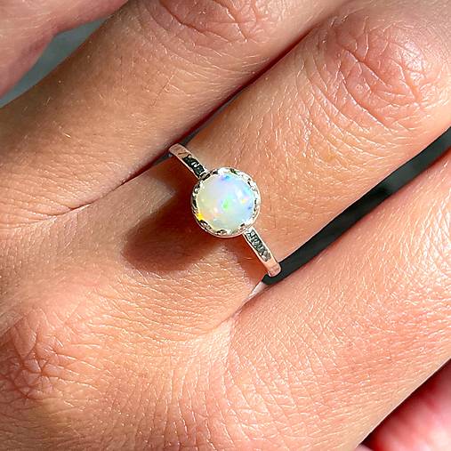 Welo Ethiopian Opal Filigree AG925 Silver Ring  / Strieborný prsteň s opálom E001