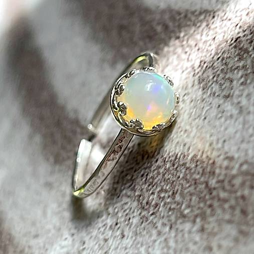Welo Ethiopian Opal Filigree AG925 Silver Ring  / Strieborný prsteň s opálom E001